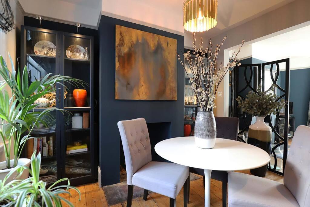 فيلا Stylish Townhouse 15 Mins To Laines & Seafront برايتون المظهر الخارجي الصورة